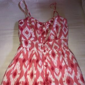 pink and white tank top